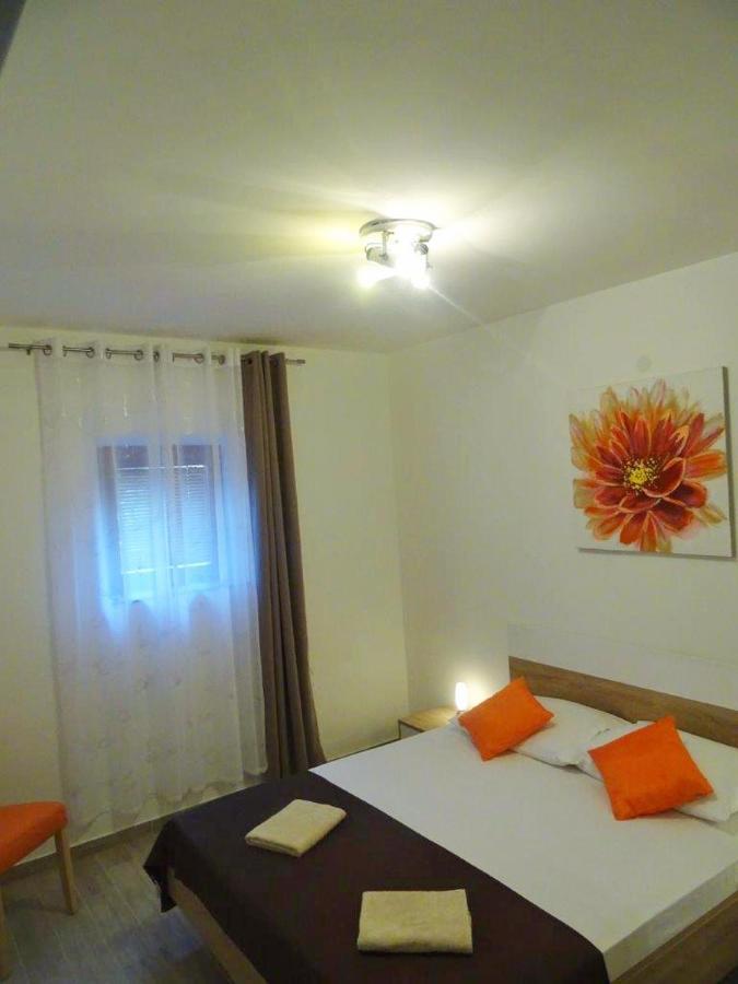 Apartment Biograd Na Moru 860C Esterno foto
