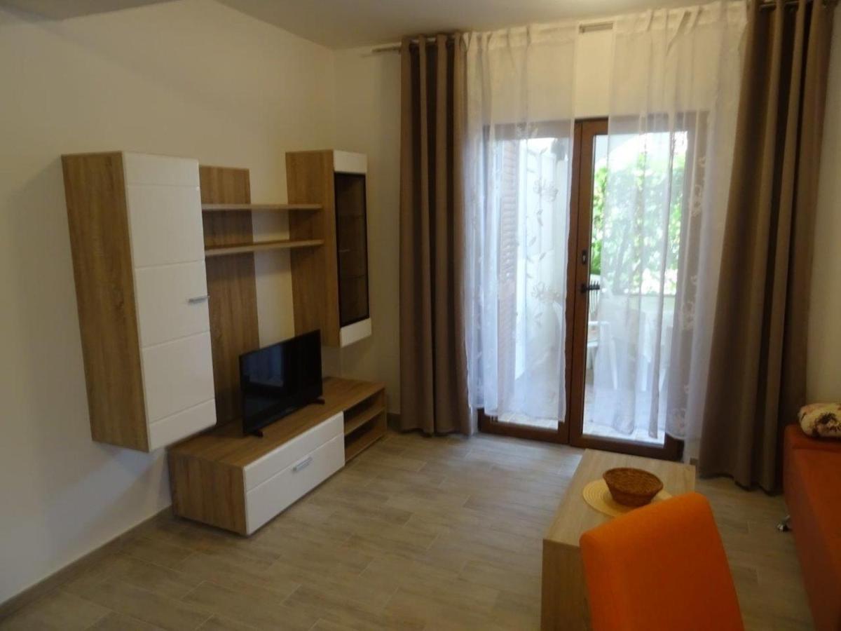 Apartment Biograd Na Moru 860C Esterno foto